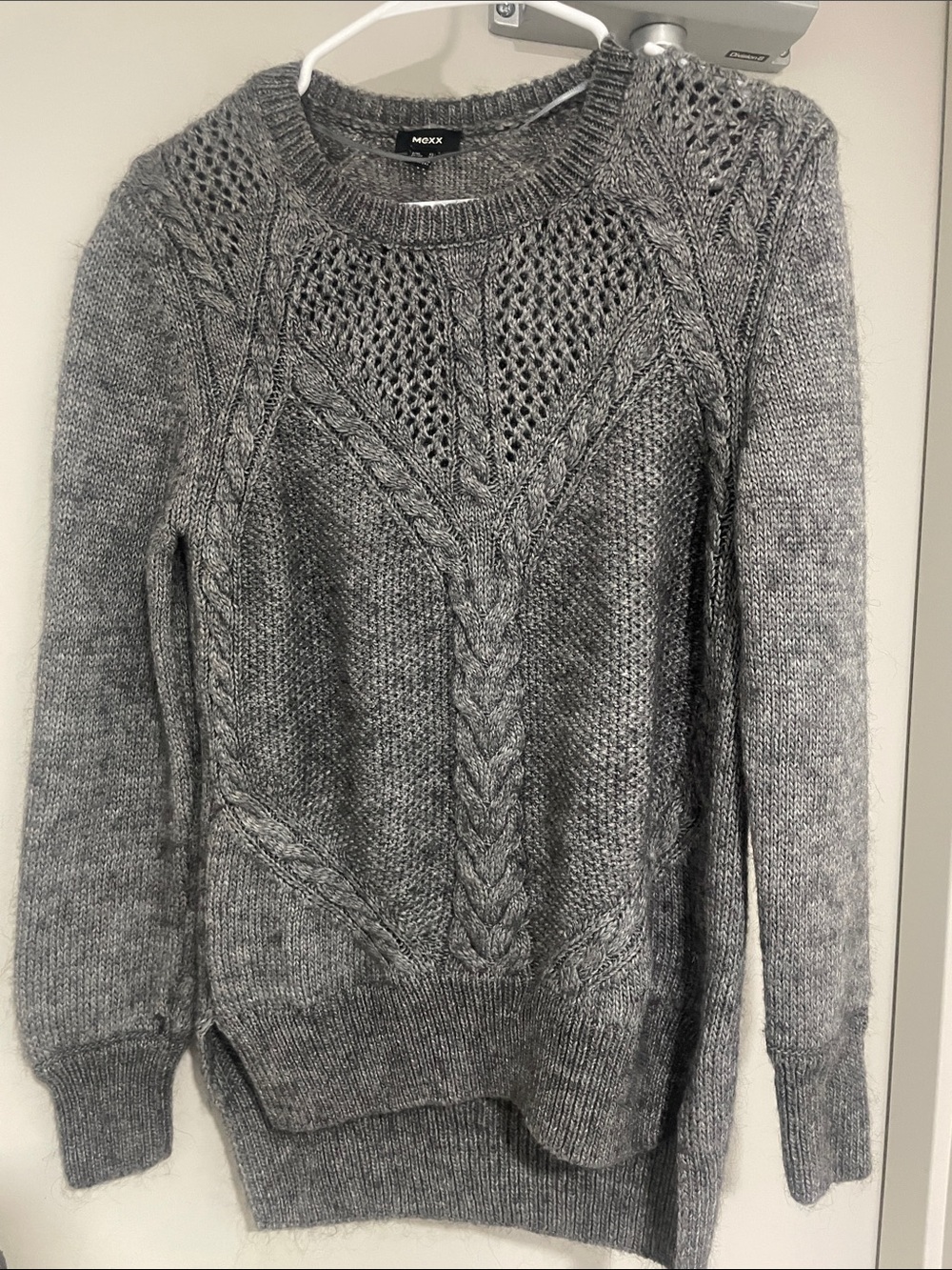 Mexx Heather Gray Cable Knit Crewneck Sweater
